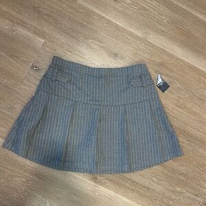NWT Gray Pinstripe Skirt with shorts Abercrombie kids